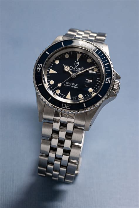 tudor mini sub